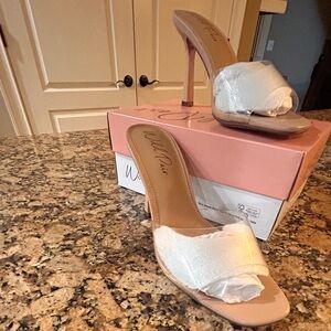 Clear dress heel slides. Size 9.5 Wide
